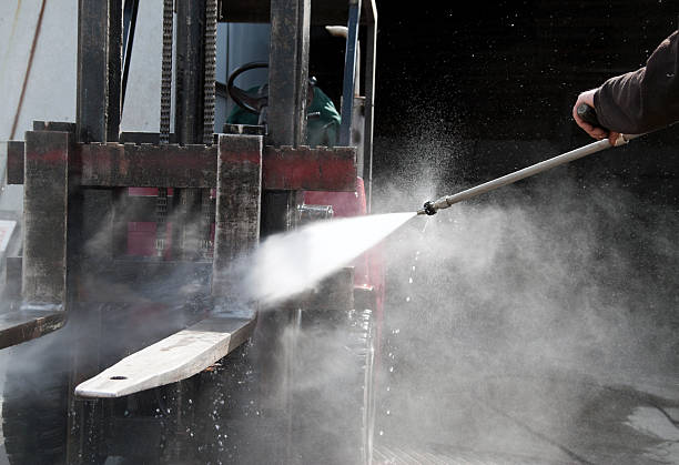Best Factory Floor Cleaning  in Wanamassa, NJ